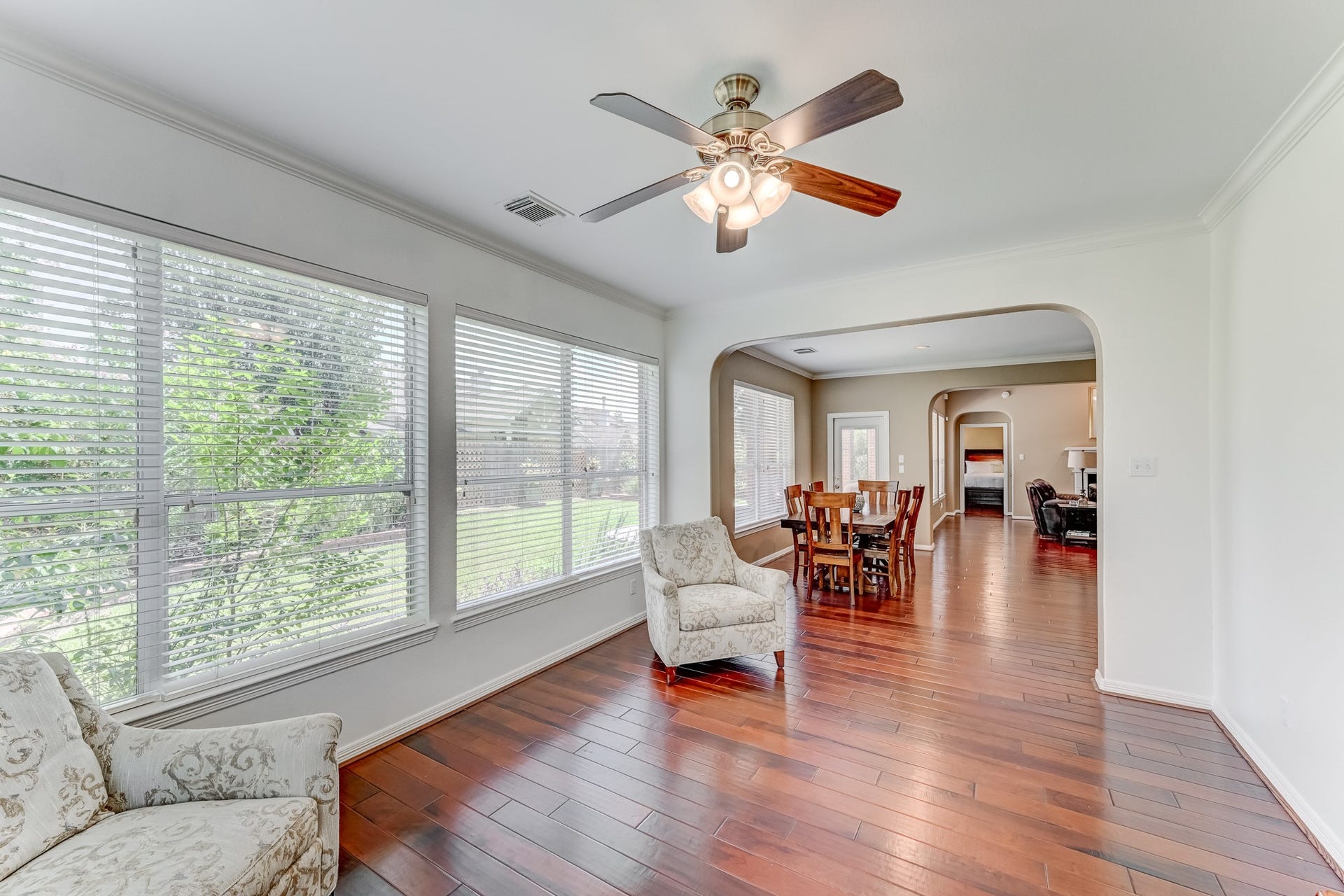 20722 Windrose Bend Drive, Spring, TX 77379 Flexible bonus space for media, hobbies, reading or entertaining