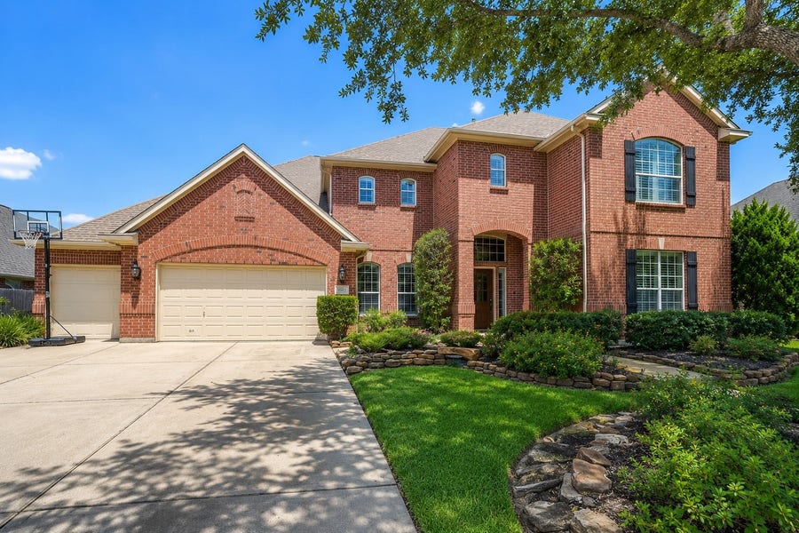 Property photo for 20722 Windrose Bend Drive, Spring, TX