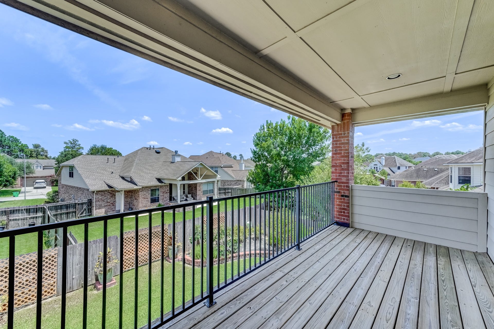 20722 Windrose Bend Drive, Spring, TX 77379 Covered second-floor balcony offers another place to relax