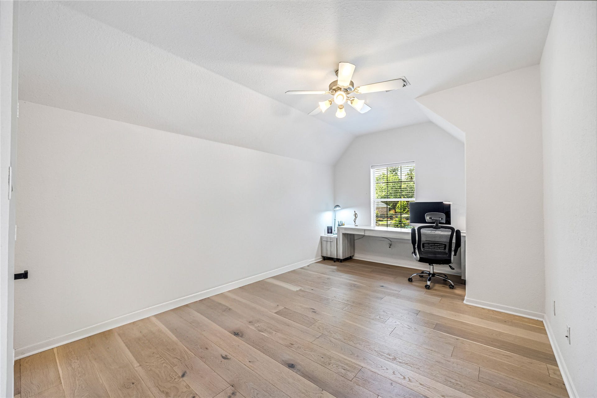 59 Nocturne Woods Place, The Woodlands, TX 77382 59 Nocturne Woods Place, The Woodlands, TX 77382