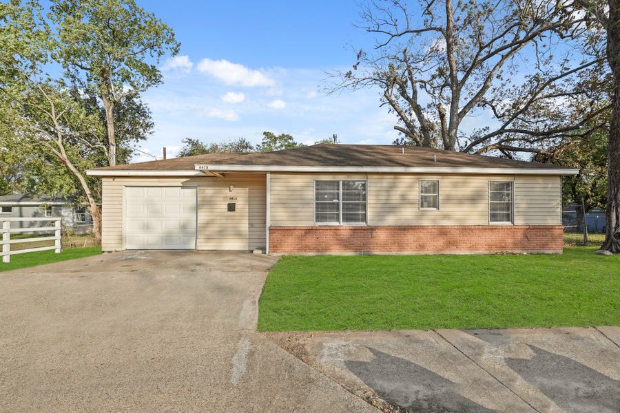 Property photo for 4418 Hirsch Road, Houston, TX