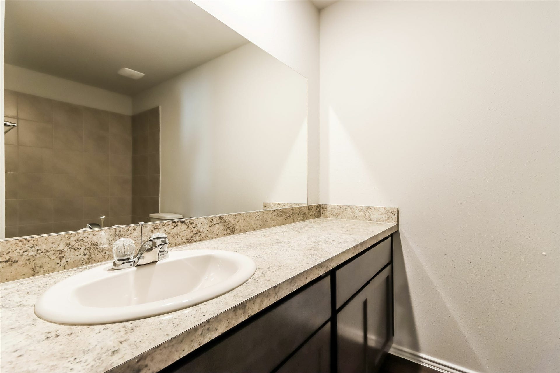 22451 Verdin Road, Splendora, TX 77372 Photos may be representative of the floor plan and not the exact home. Finishes, layout, and features of the actual property for lease may vary.