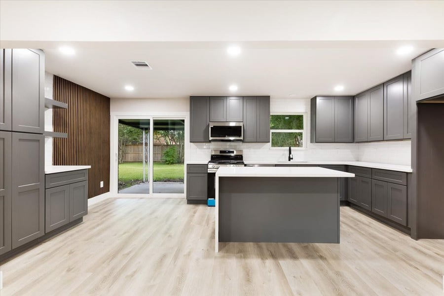Property photo for 3414 Trelawney Drive, Pearland, TX