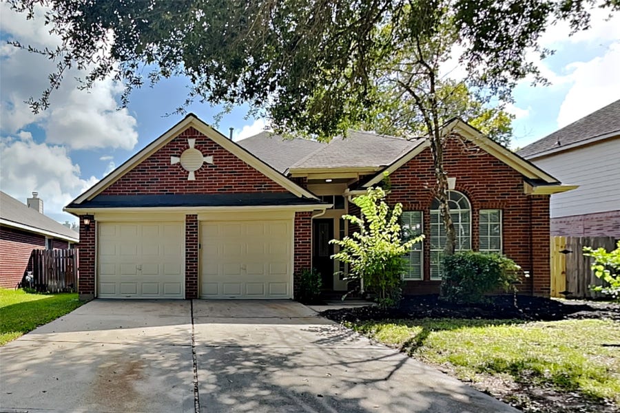 Property photo for 7219 Bethany Bay Drive, Missouri City, TX