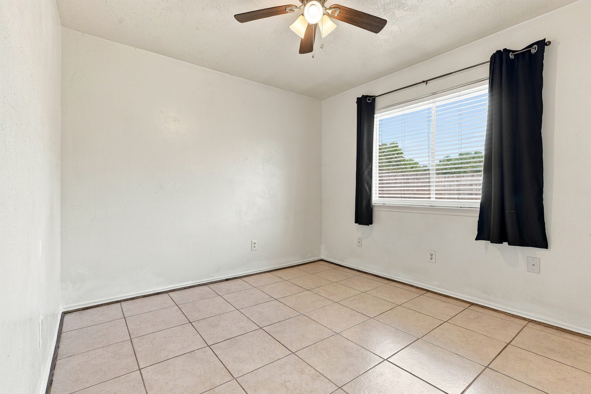 2202 W Greens Road, Houston, TX 77067 2202 W Greens Road, Houston, TX 77067