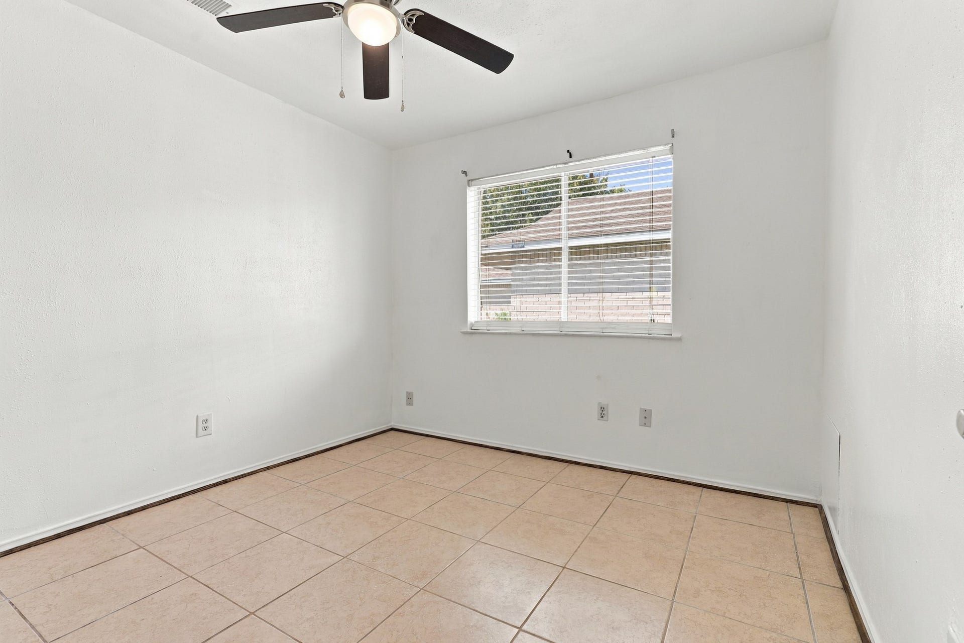2202 W Greens Road, Houston, TX 77067 2202 W Greens Road, Houston, TX 77067
