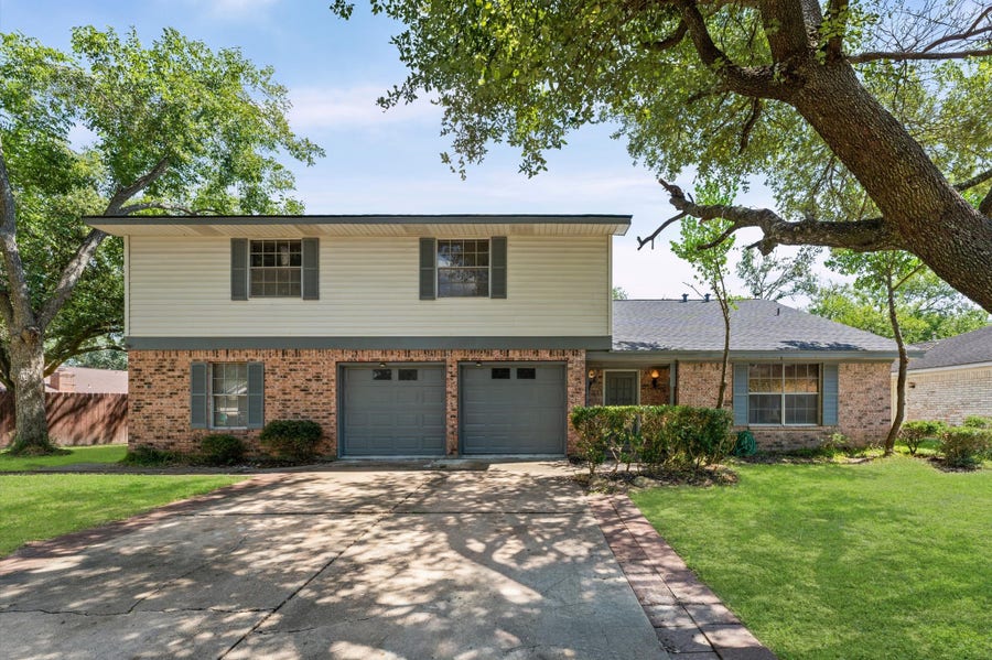 Property photo for 1507 Sierra Drive, Baytown, TX