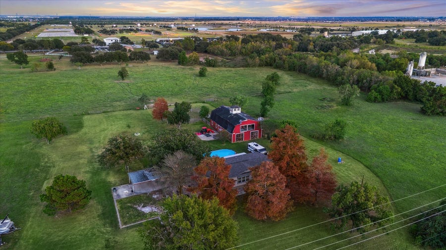 Property photo for 8850 Katy Hockley Road, Katy, TX