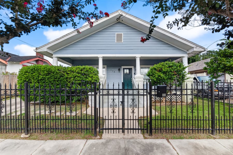 Property photo for 118 Jenkins Street, Houston, TX