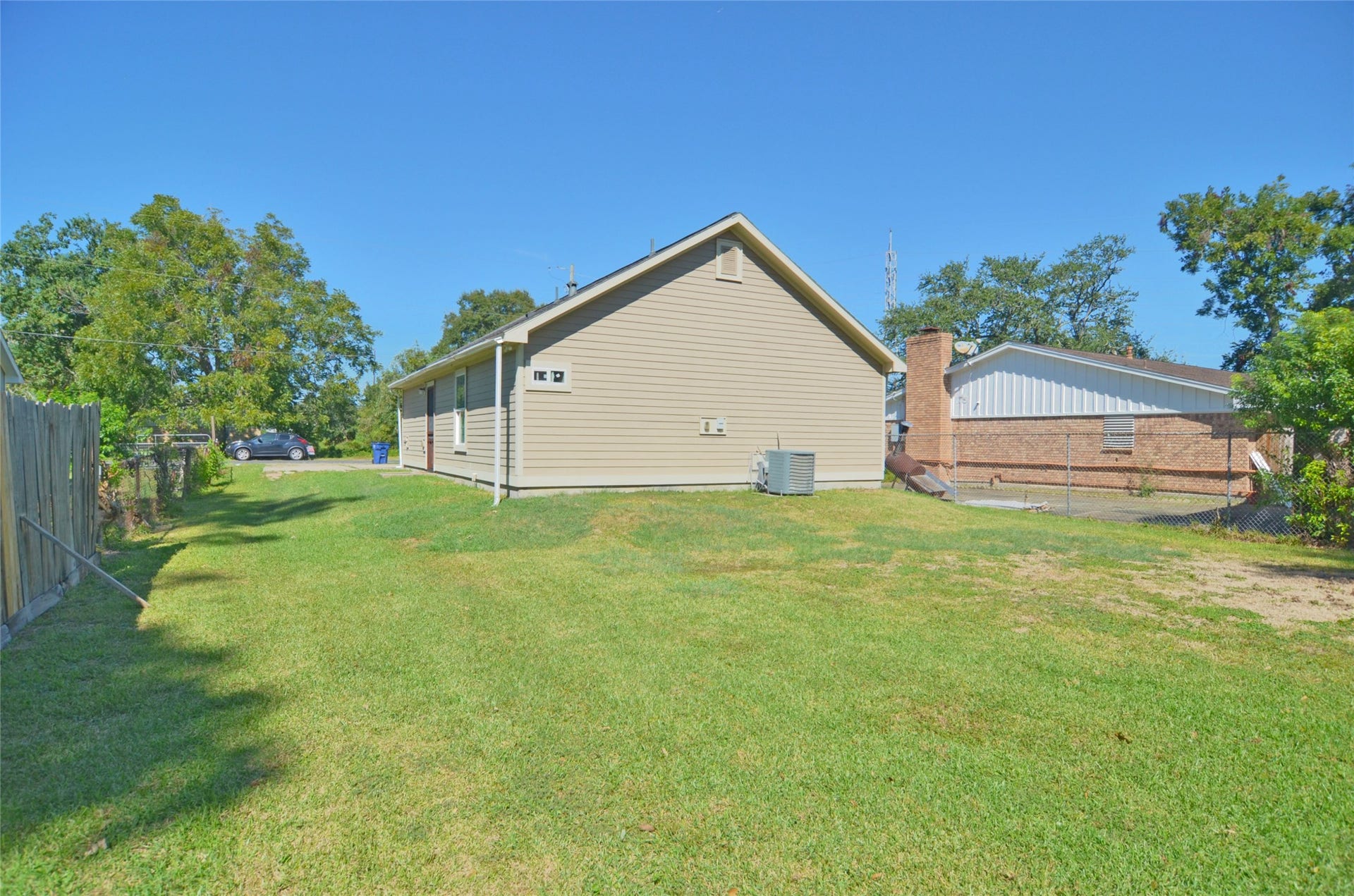 6225 Dickson Avenue, Texas City, TX 77591 6225 Dickson Avenue, Texas City, TX 77591