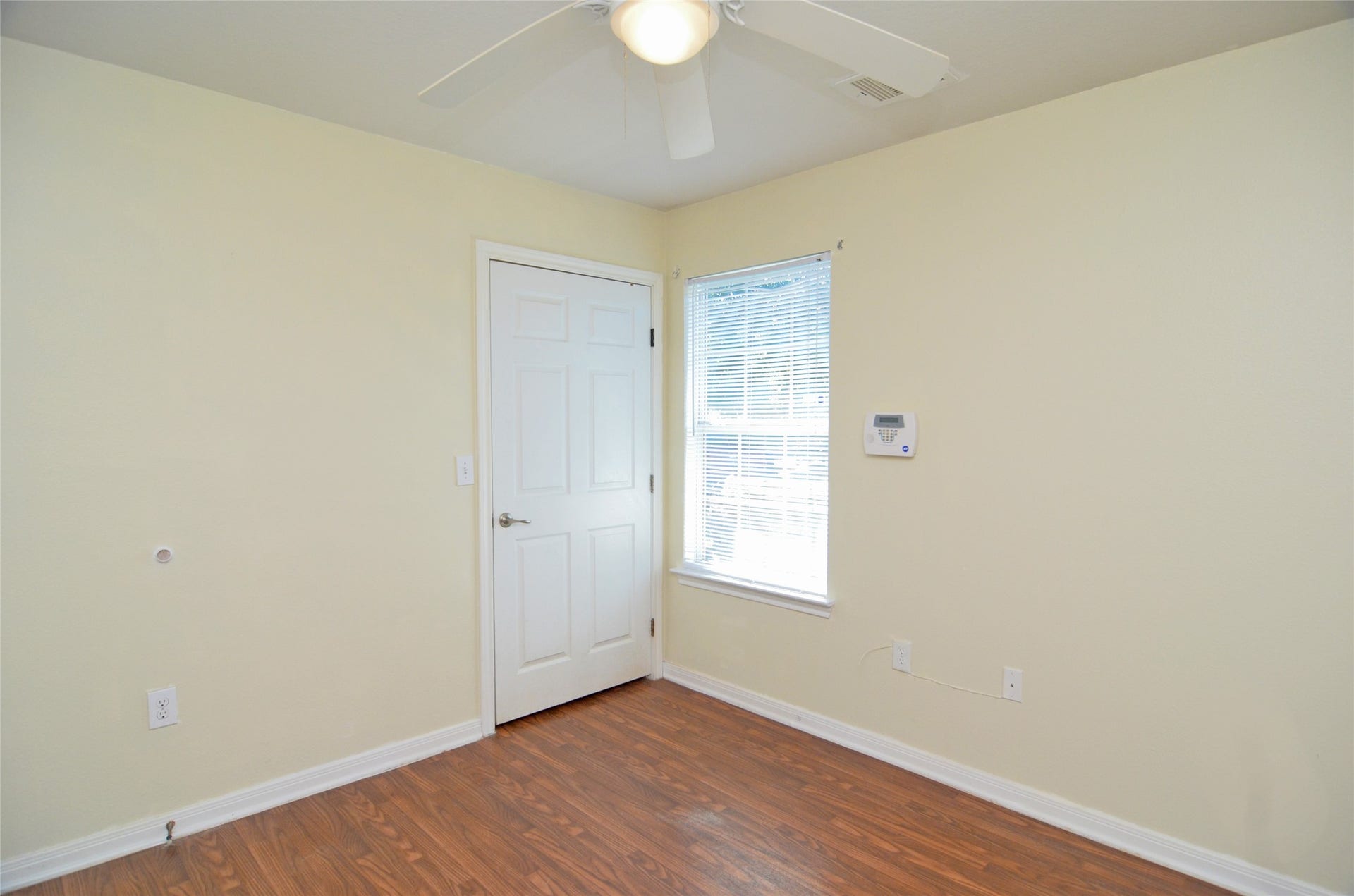 6225 Dickson Avenue, Texas City, TX 77591 Bedroom #2