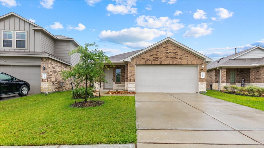 Property photo for 2326 Spruce Cliff Lane, Spring, TX
