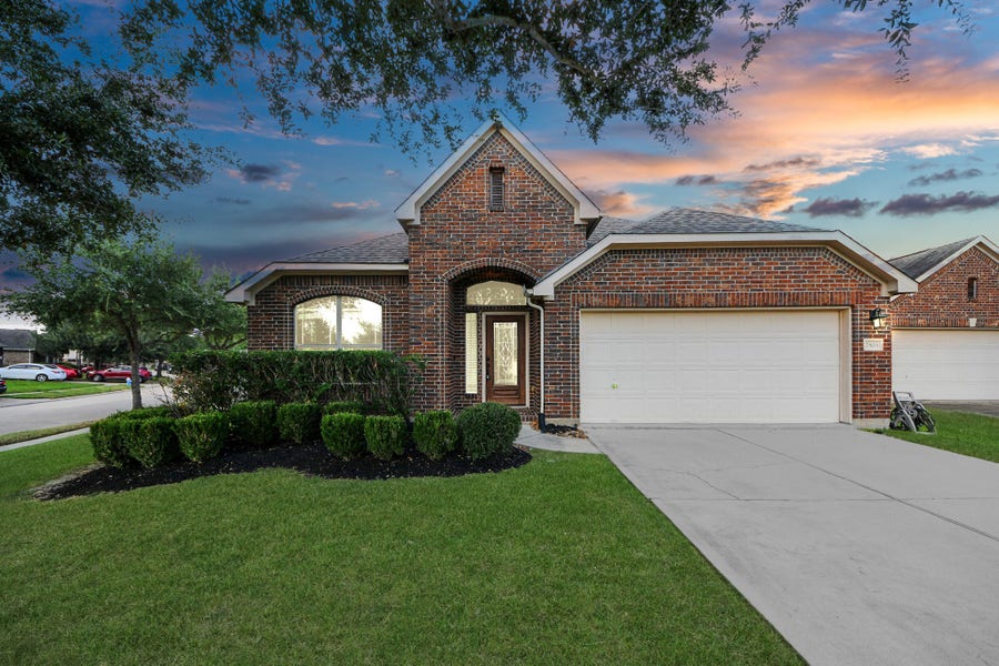 Property photo for 7503 Amber Village Circle, Richmond, TX