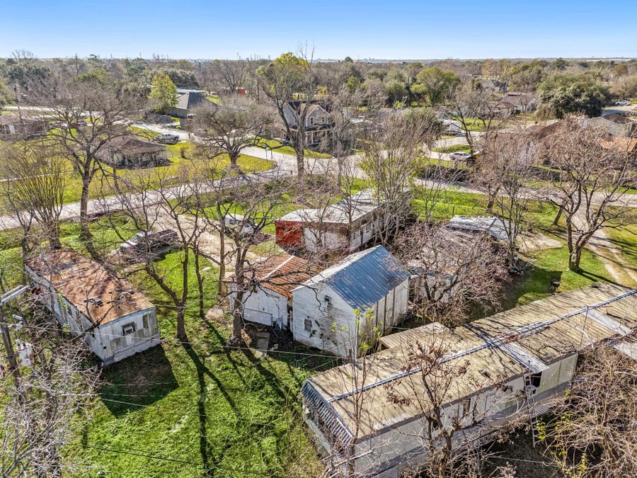 Property photo for 9405 and 9407 Montgomery Lane, La Porte, TX
