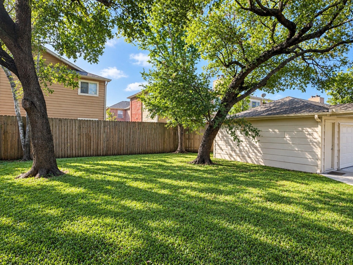Huge backyard!