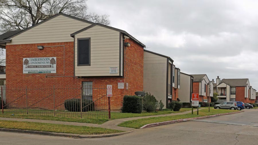 Property photo for 13480 S Thorntree Drive, #910, Houston, TX