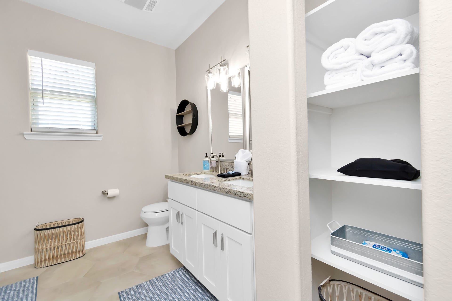 5322 Avenue K, Galveston, TX 77551 5322 Avenue K, Galveston, TX 77551