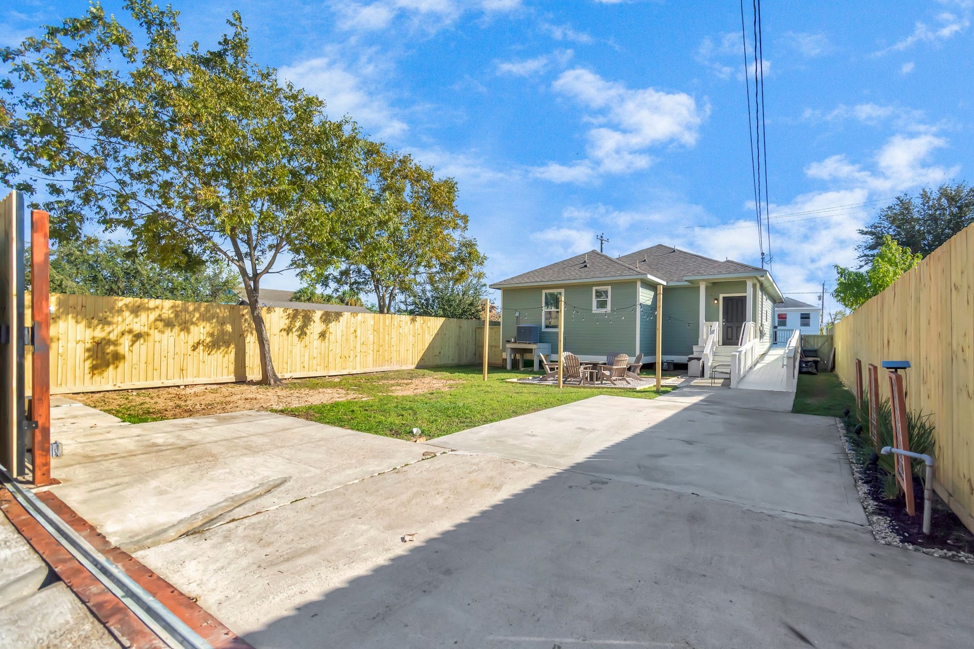 5322 Avenue K, Galveston, TX 77551 5322 Avenue K, Galveston, TX 77551