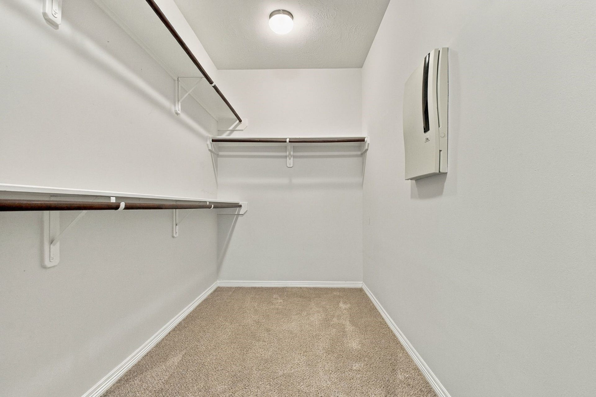4906 Canterbury Way, Houston, TX 77069 4906 Canterbury Way, Houston, TX 77069