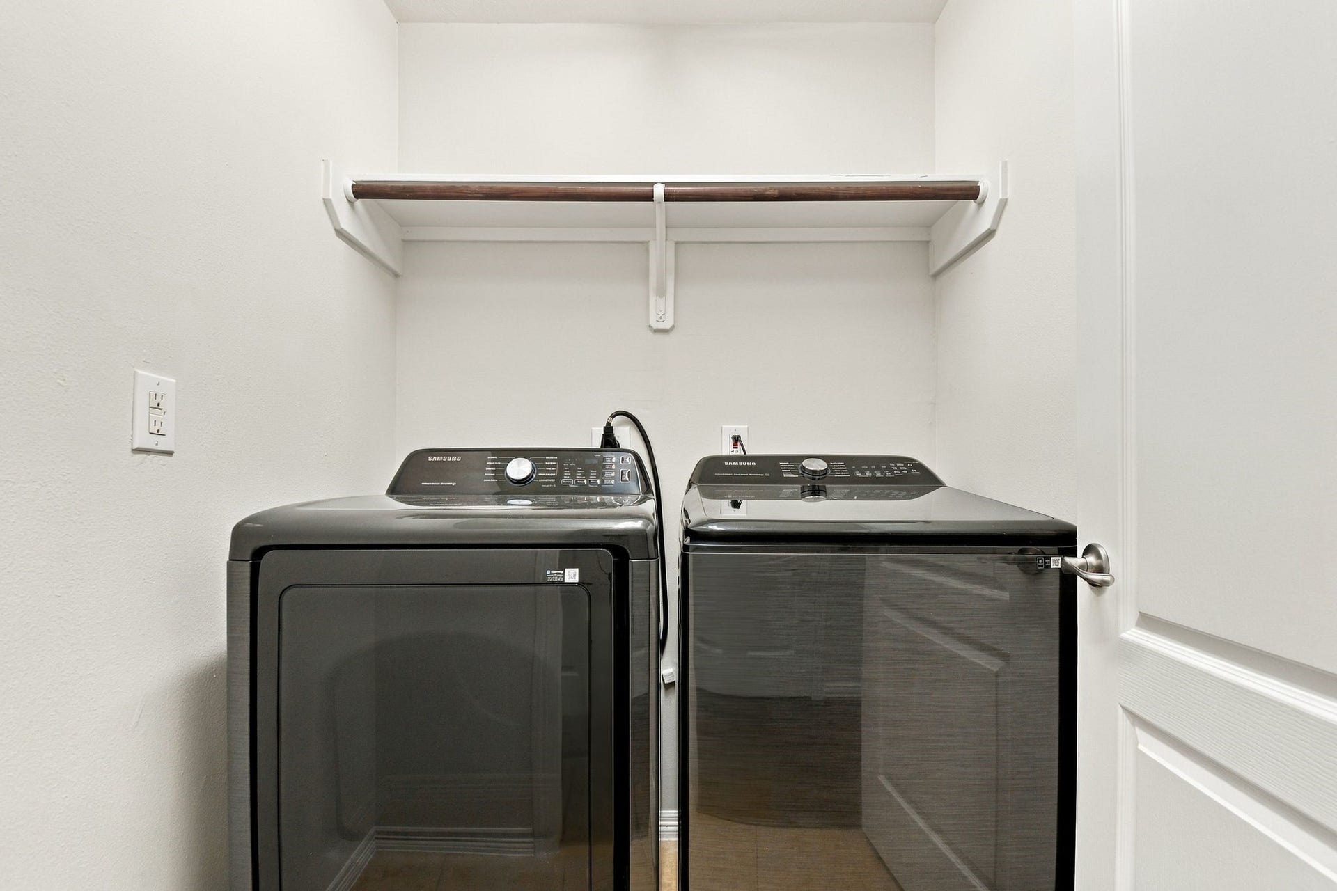 4906 Canterbury Way, Houston, TX 77069 4906 Canterbury Way, Houston, TX 77069