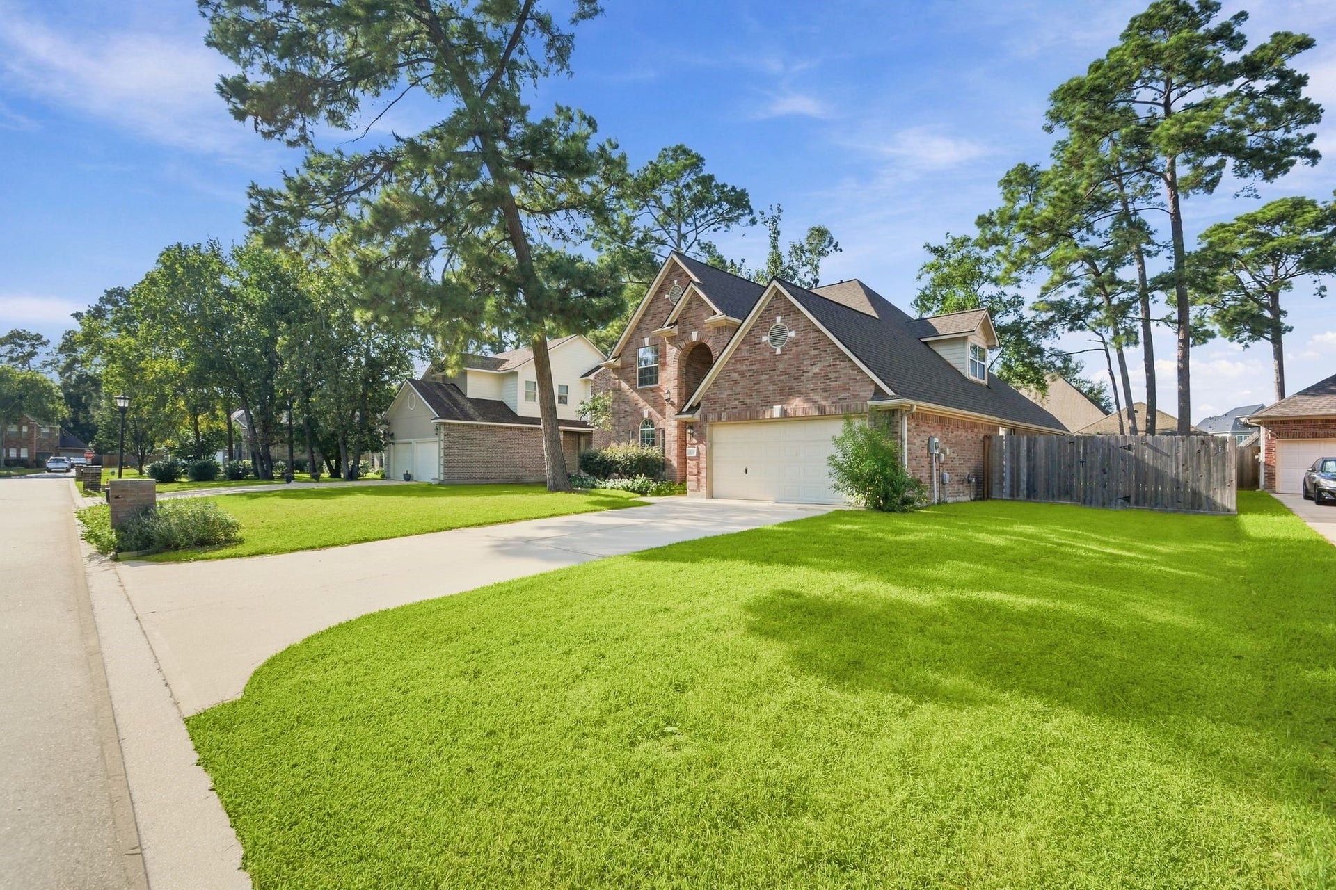 4906 Canterbury Way, Houston, TX 77069 4906 Canterbury Way, Houston, TX 77069