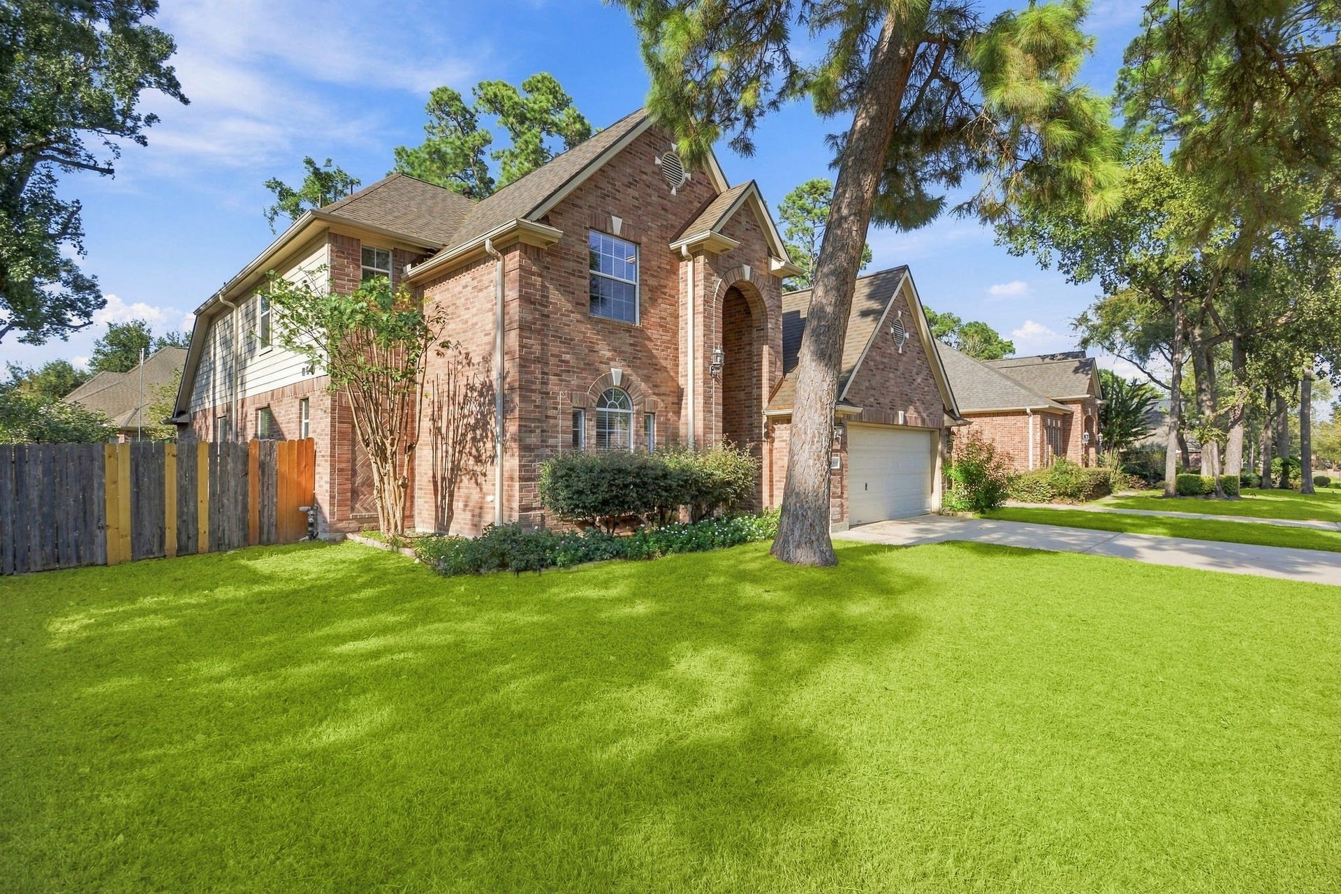 4906 Canterbury Way, Houston, TX 77069 4906 Canterbury Way, Houston, TX 77069