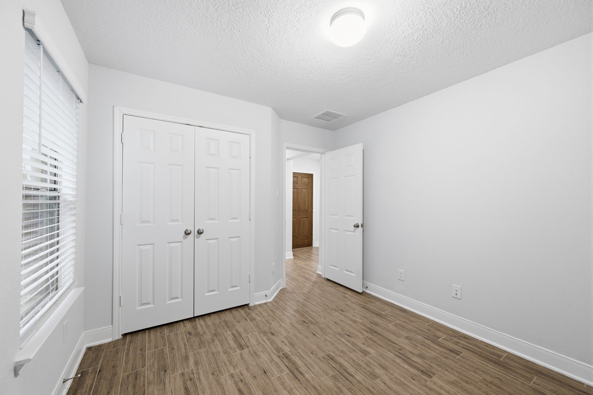 10314 Russell Pines Drive, Rosharon, TX 77583 bedroom 2