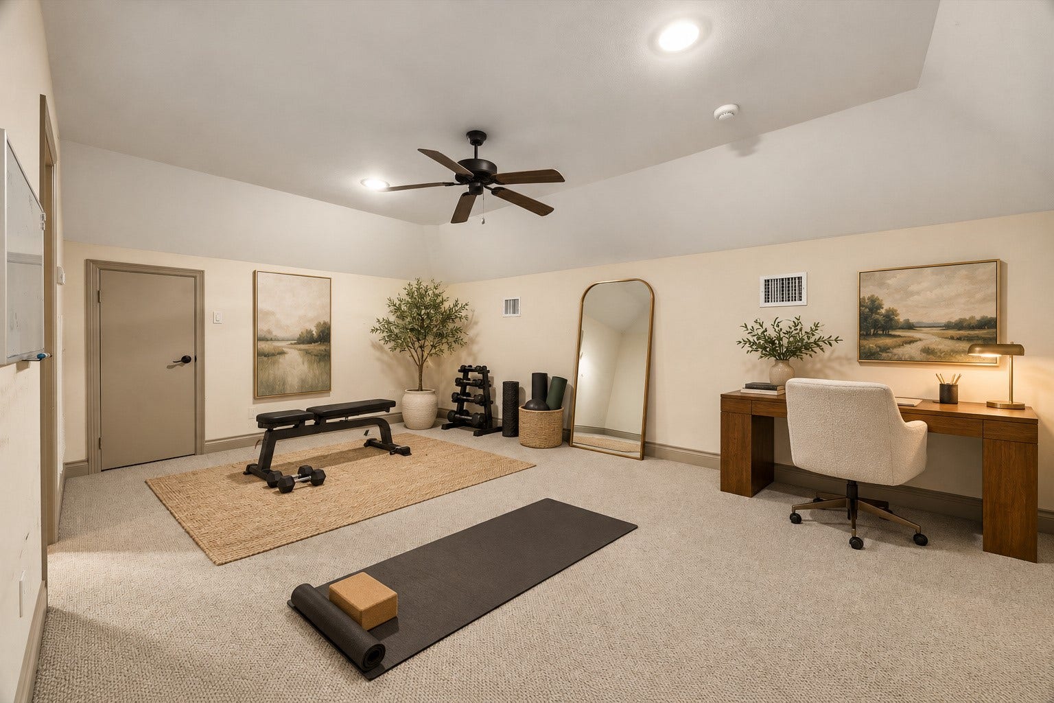 1311 N Jordan Cove, Houston, TX 77055 Spacious 3rd floor flex room offers endless possibilities! Makes an ideal 4th bedroom, home office, exercise room, media room or additional game room. Features recessed lighting, ceiling fan & built-in shelving for display & storage. Convenient access to full bath makes this level a fabulous private retreat for guests or additional living space. Virtually staged.