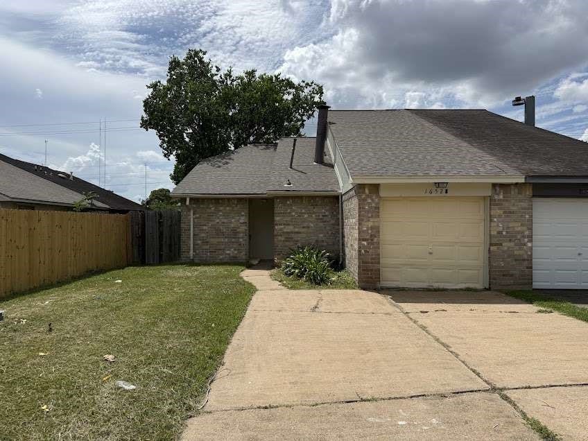 Property photo for 16528 Monte Carlo Lane, Houston, TX