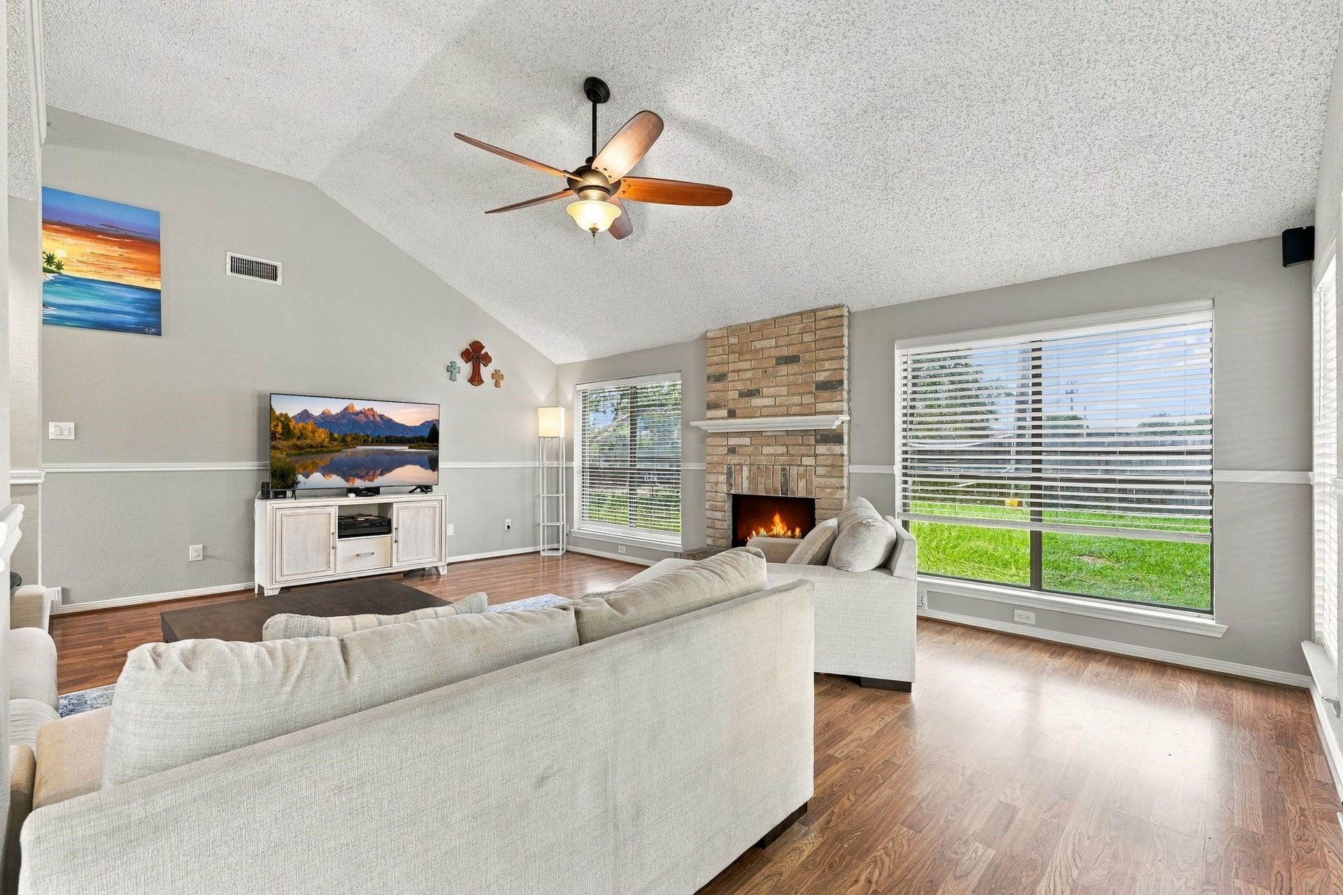 15415 Lago Villa Drive, Tomball, TX 77377