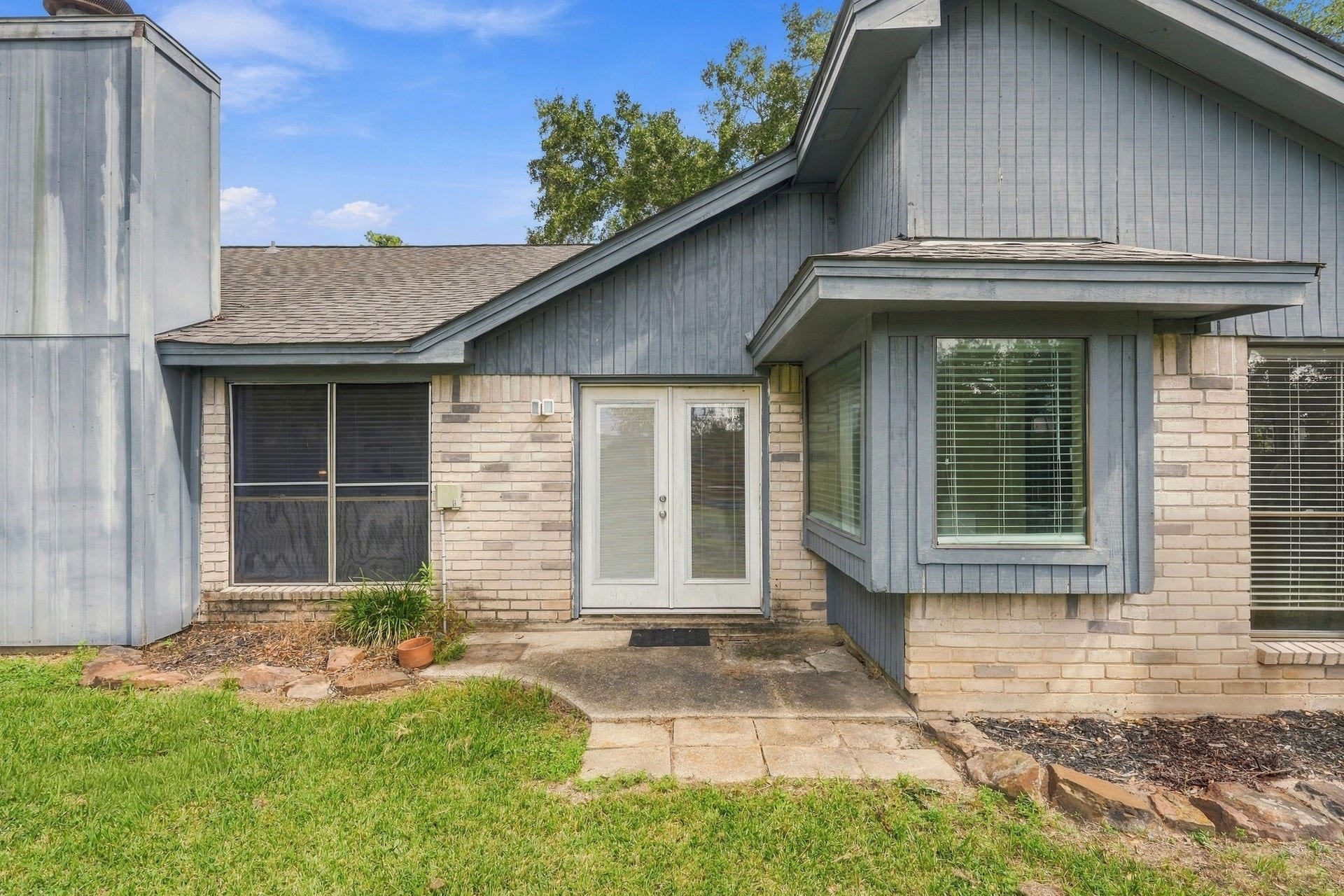 15415 Lago Villa Drive, Tomball, TX 77377
