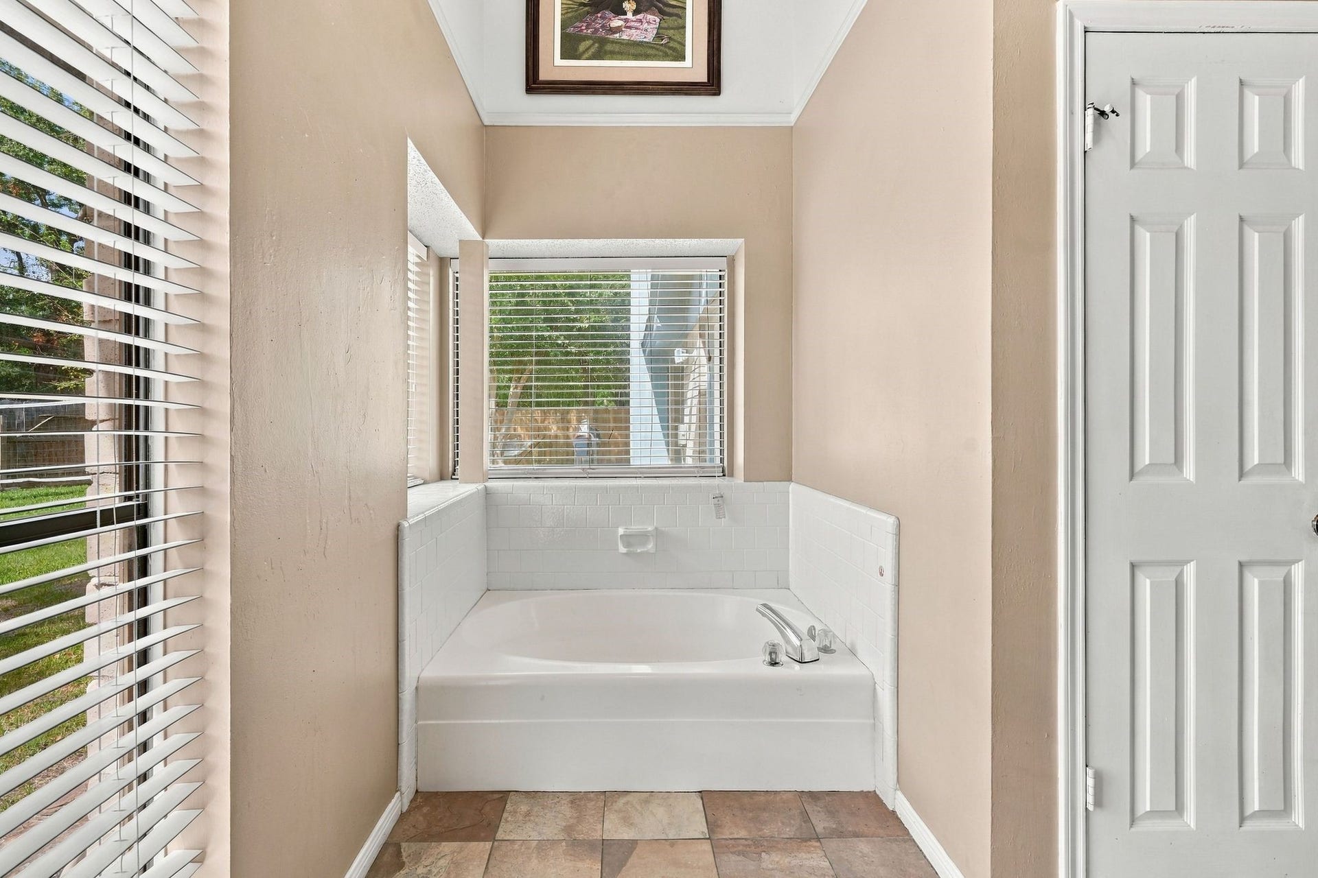 15415 Lago Villa Drive, Tomball, TX 77377