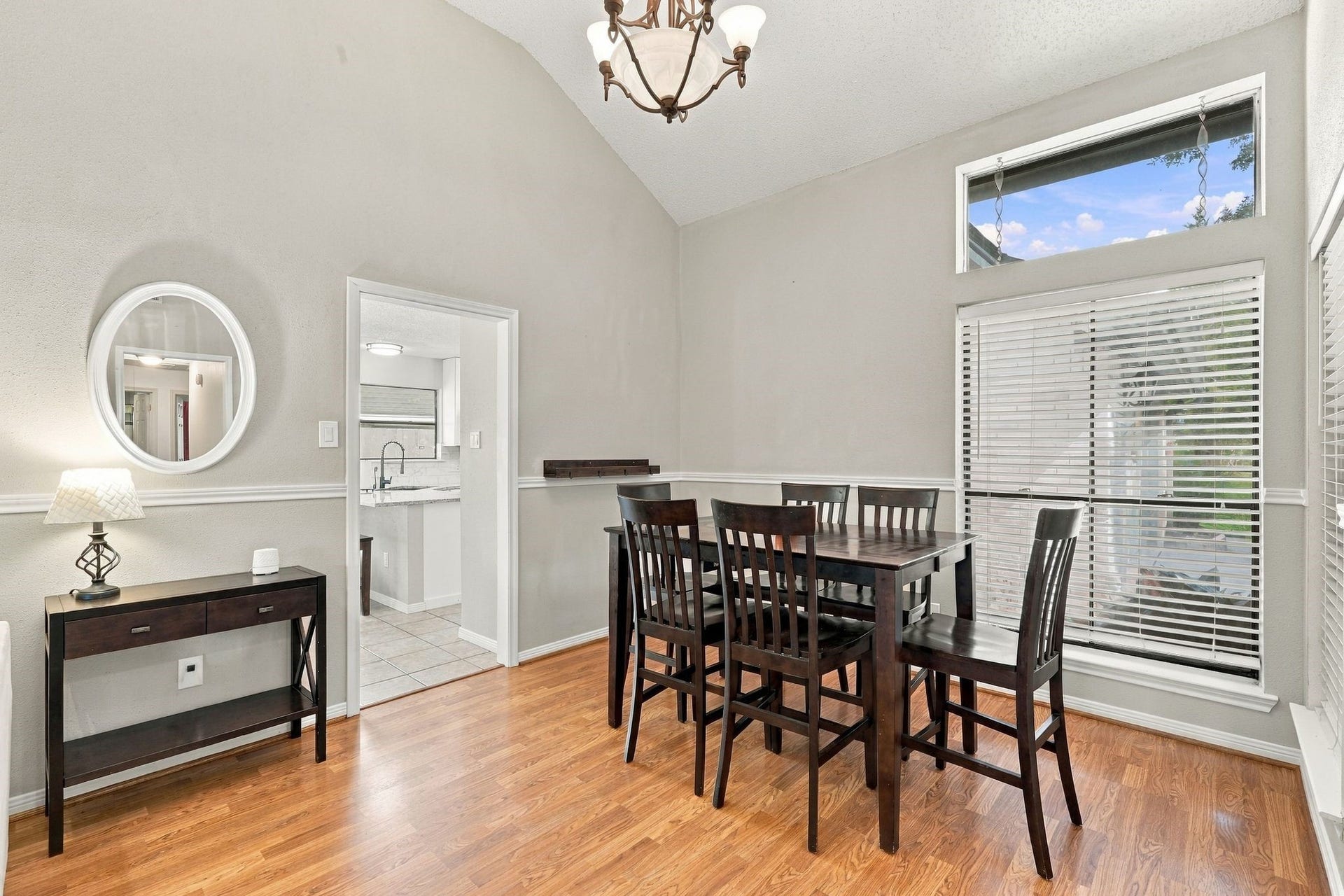Formal dining