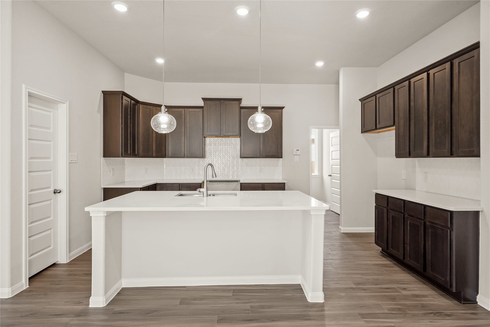 Photos are a representation of the floor plan. Options and interior selections will vary.