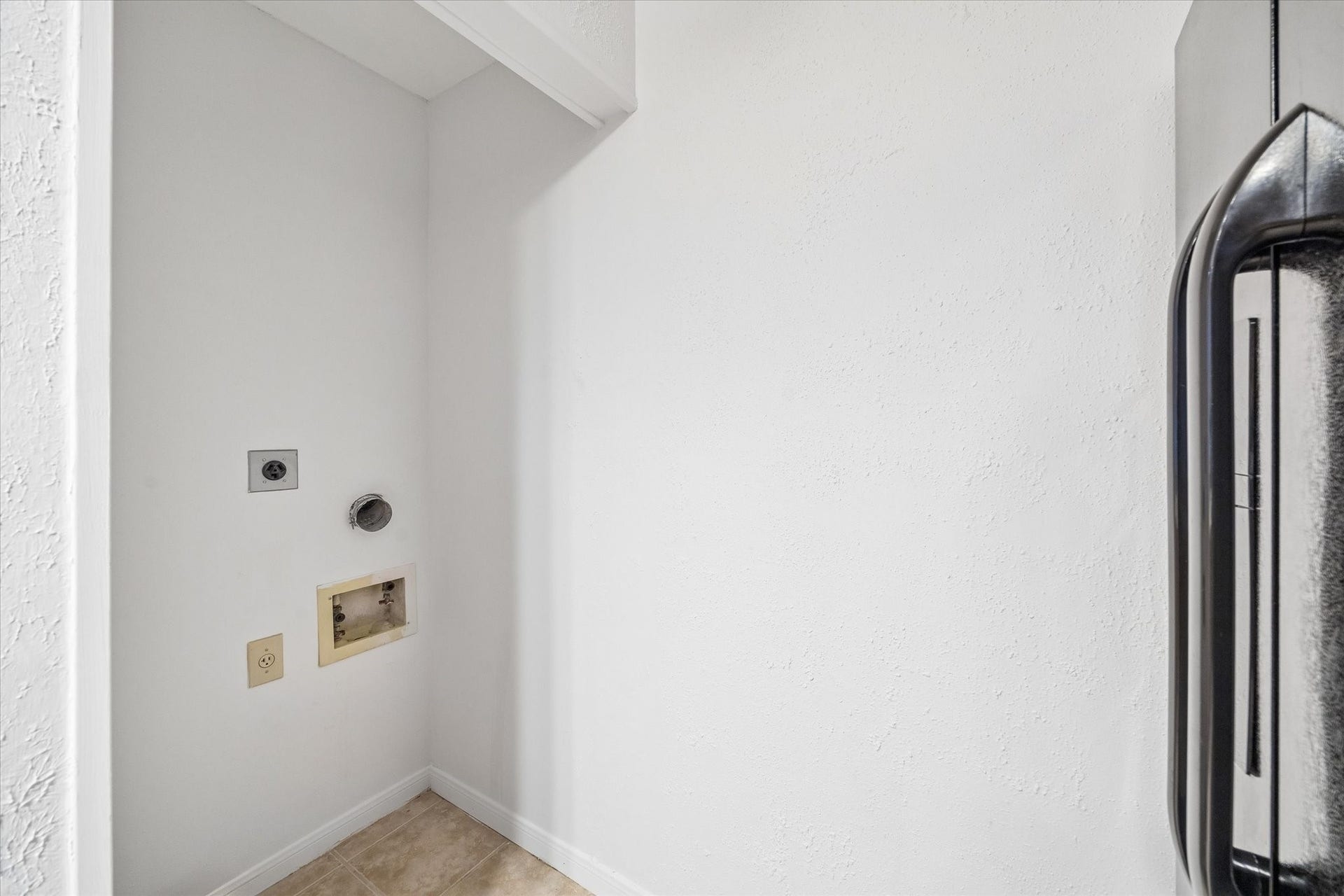 5200 Weslayan Street, #208, Houston, TX 77005 5200 Weslayan Street, #208, Houston, TX 77005