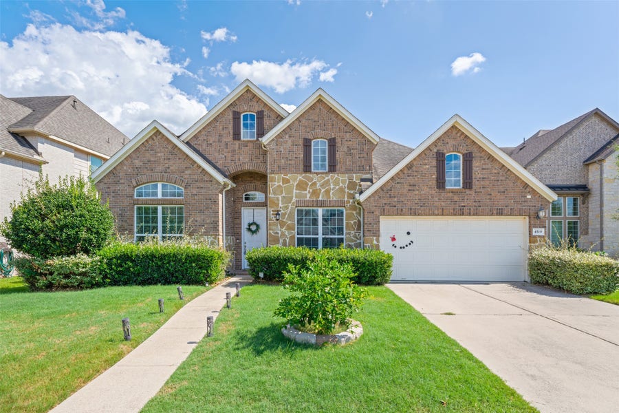Property photo for 4519 Sterling Heights Lane, Sugar Land, TX