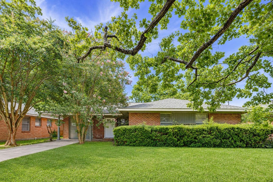 Property photo for 4026 Omeara Drive, Houston, TX
