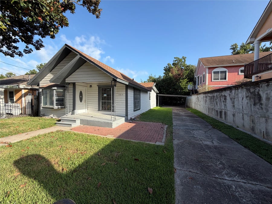 Property photo for 7015 Boyce Street, Houston, TX