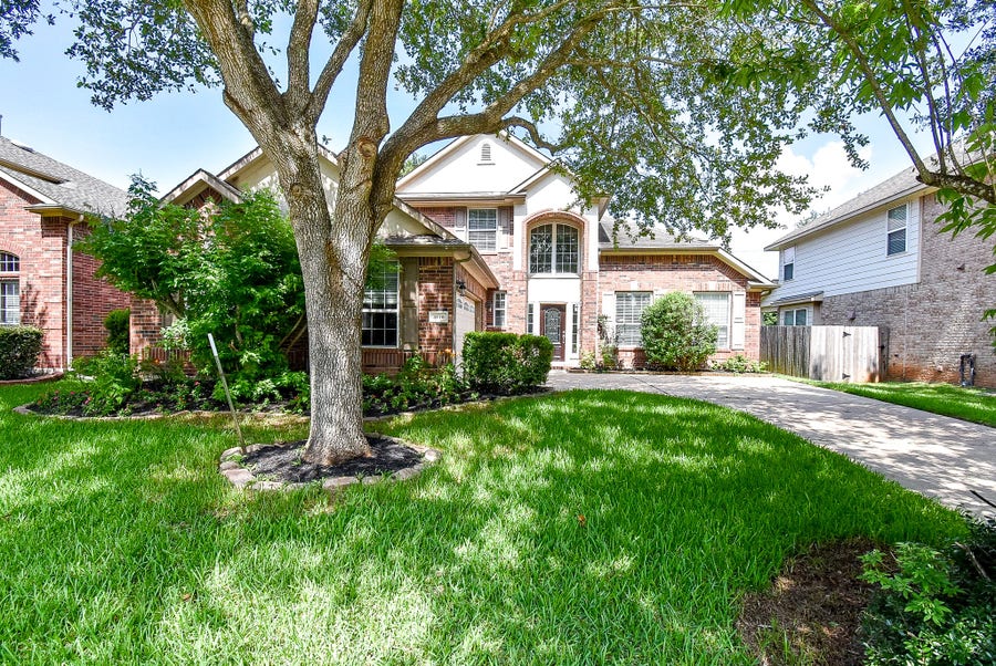 Property photo for 1110 Ancrum Hill Lane, Sugar Land, TX