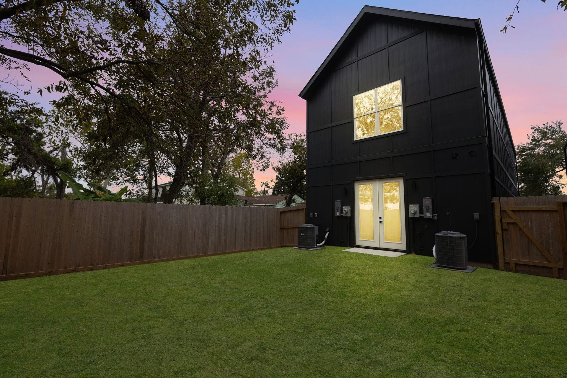 857 Fortune Street, #A-B, Houston, TX 77088 857 Fortune Street, #A-B, Houston, TX 77088