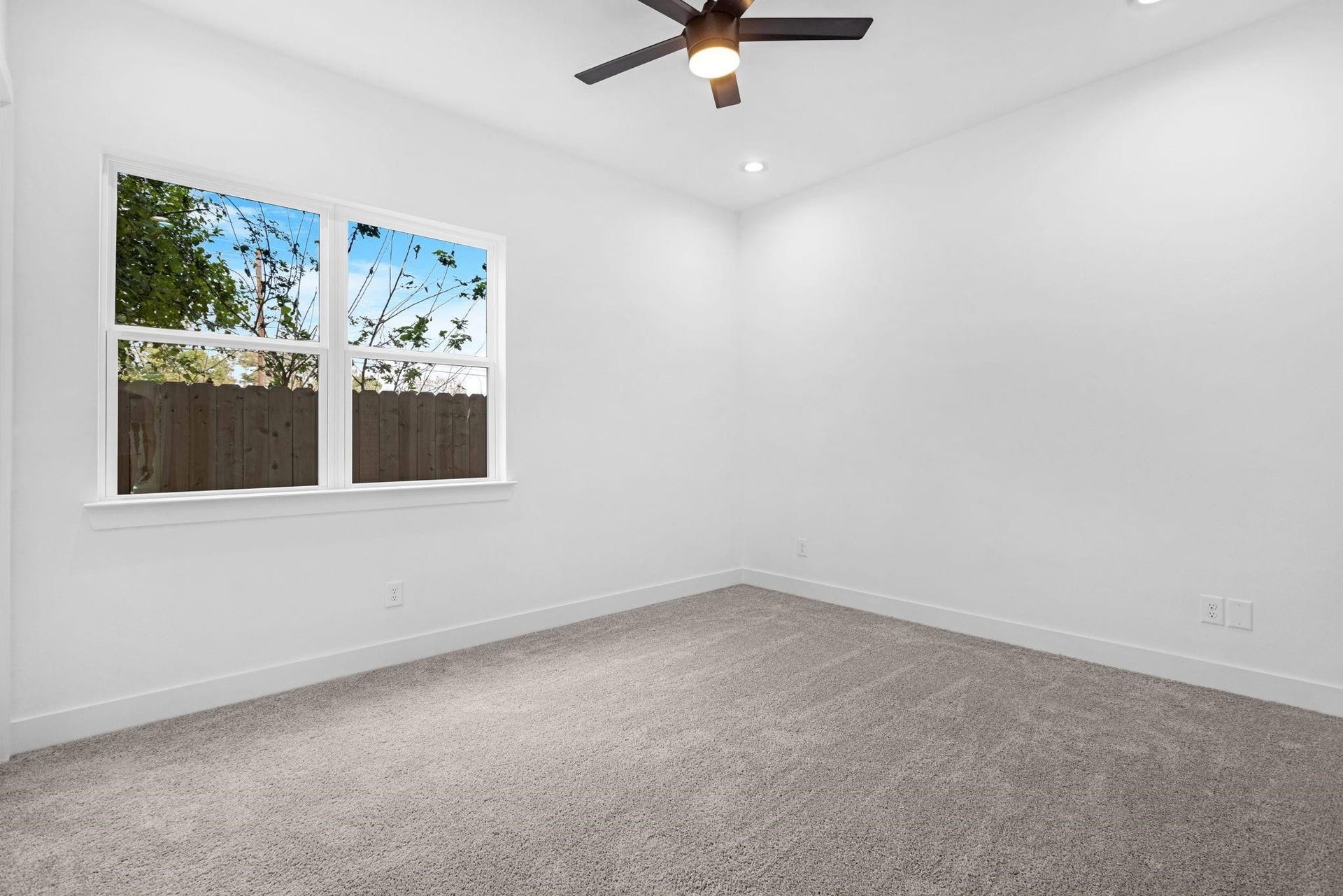 857 Fortune Street, #A-B, Houston, TX 77088 857 Fortune Street, #A-B, Houston, TX 77088
