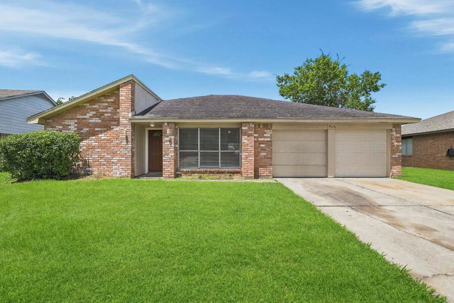 Property photo for 8418 Lone Quail Drive, Houston, TX