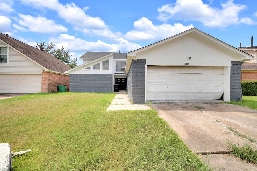 Property photo for 3058 Hazy Park Drive Drive, Houston, TX
