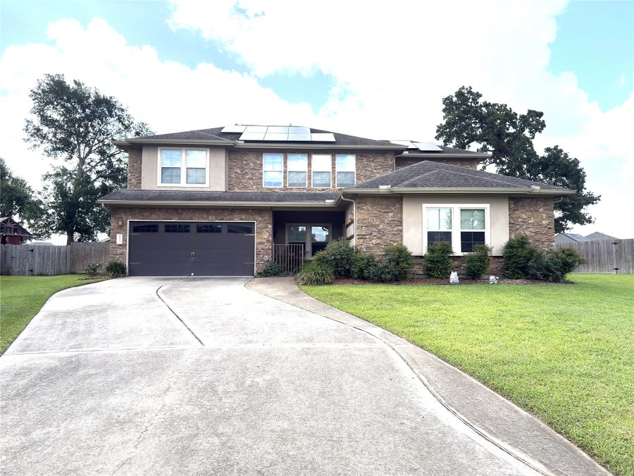 Property photo for 119 Crown Point Court, Magnolia, TX