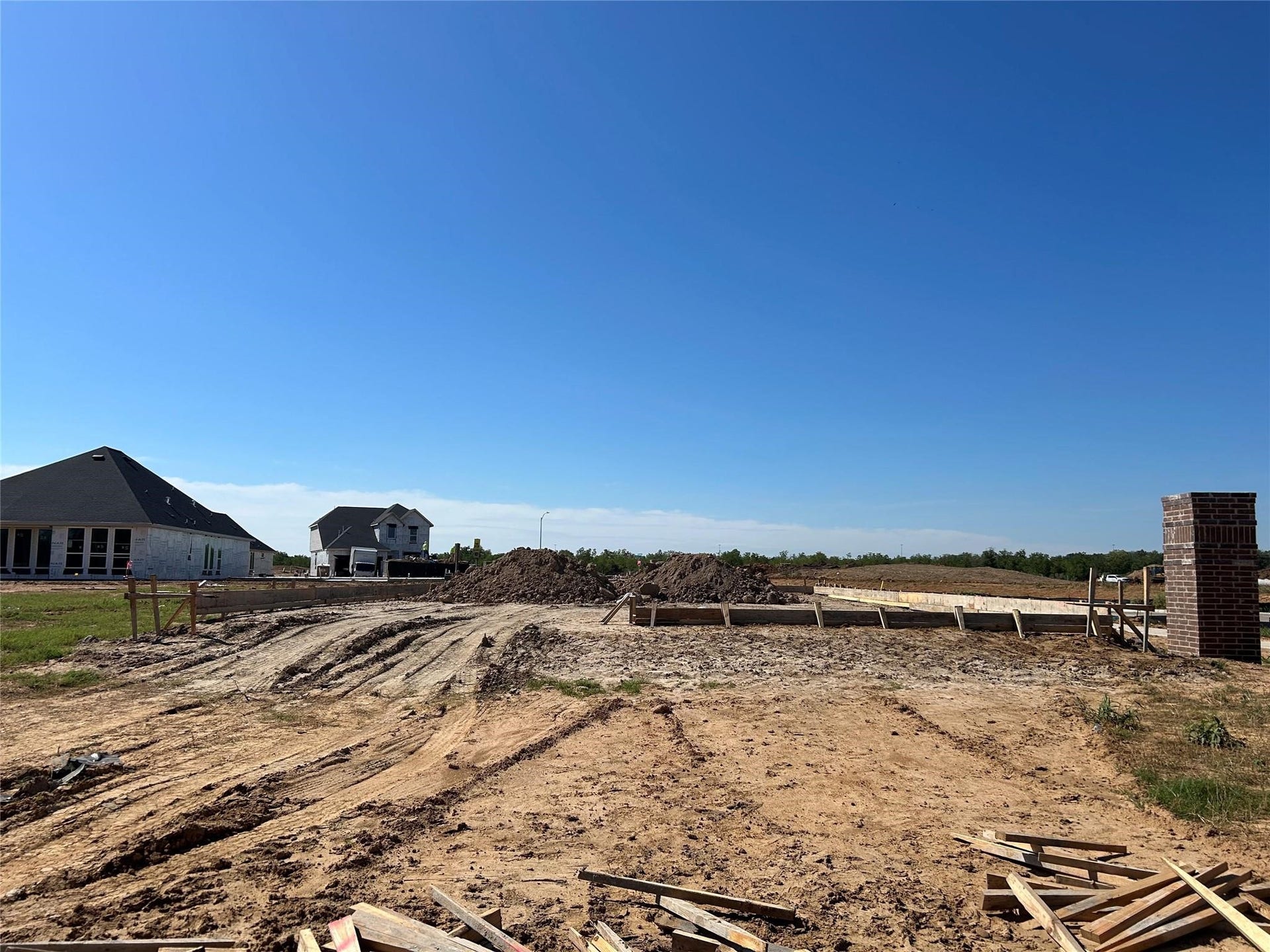 5334 Maple Stream Drive, Richmond, TX 77406