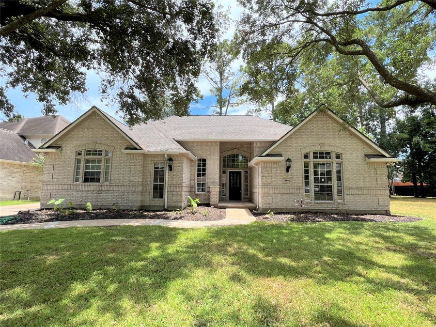 Property photo for 5407 Oak Cove Drive, Houston, TX