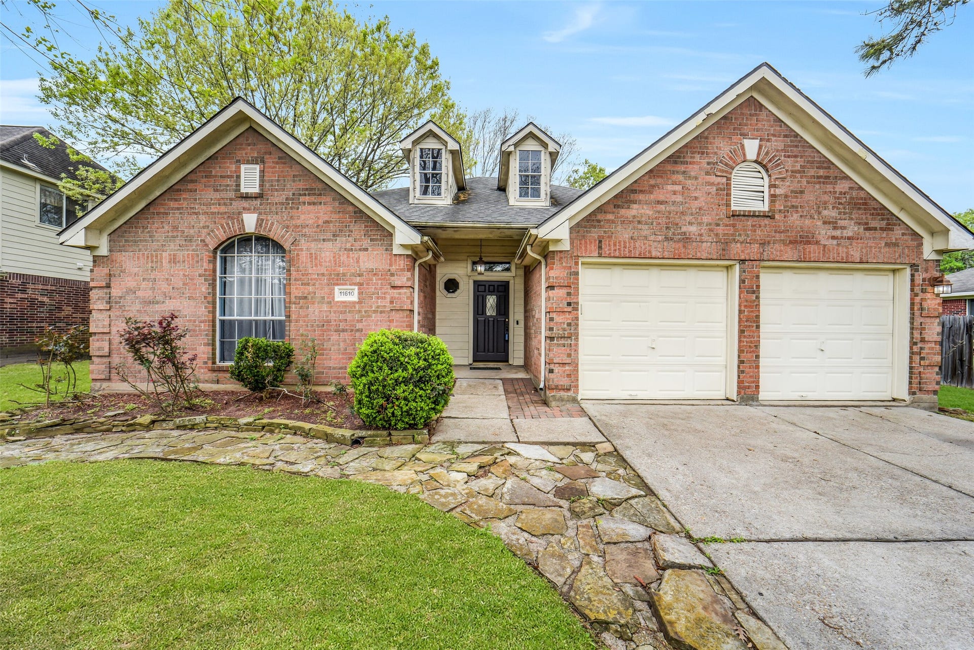 11610 Oak Lake Park Drive, Sugar Land, TX 77498 11610 Oak Lake Park Drive, Sugar Land, TX 77498
