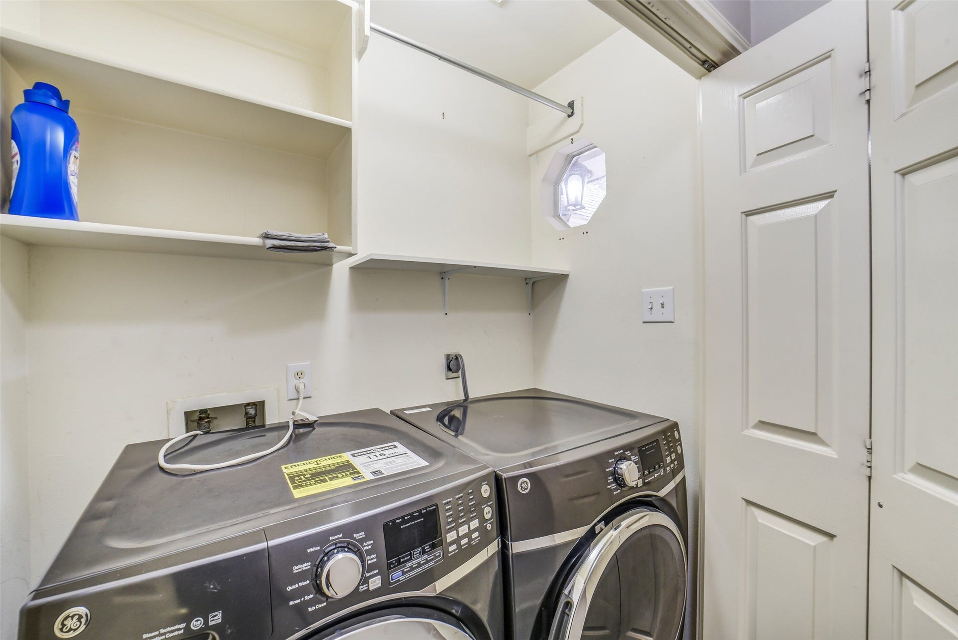 11610 Oak Lake Park Drive, Sugar Land, TX 77498 11610 Oak Lake Park Drive, Sugar Land, TX 77498