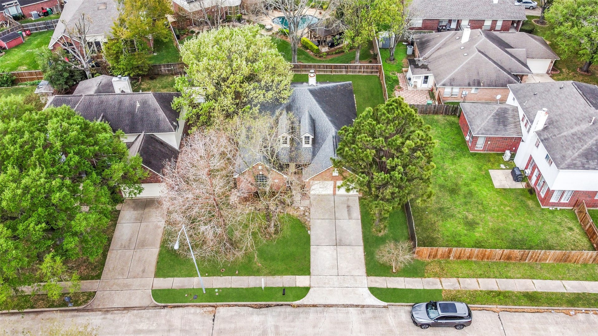 11610 Oak Lake Park Drive, Sugar Land, TX 77498 11610 Oak Lake Park Drive, Sugar Land, TX 77498