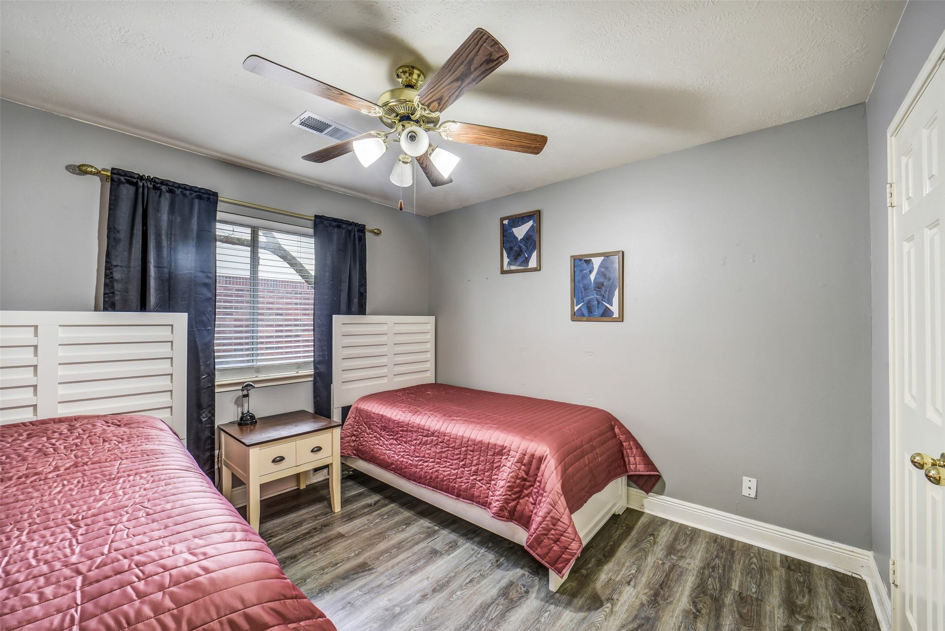 11610 Oak Lake Park Drive, Sugar Land, TX 77498 11610 Oak Lake Park Drive, Sugar Land, TX 77498
